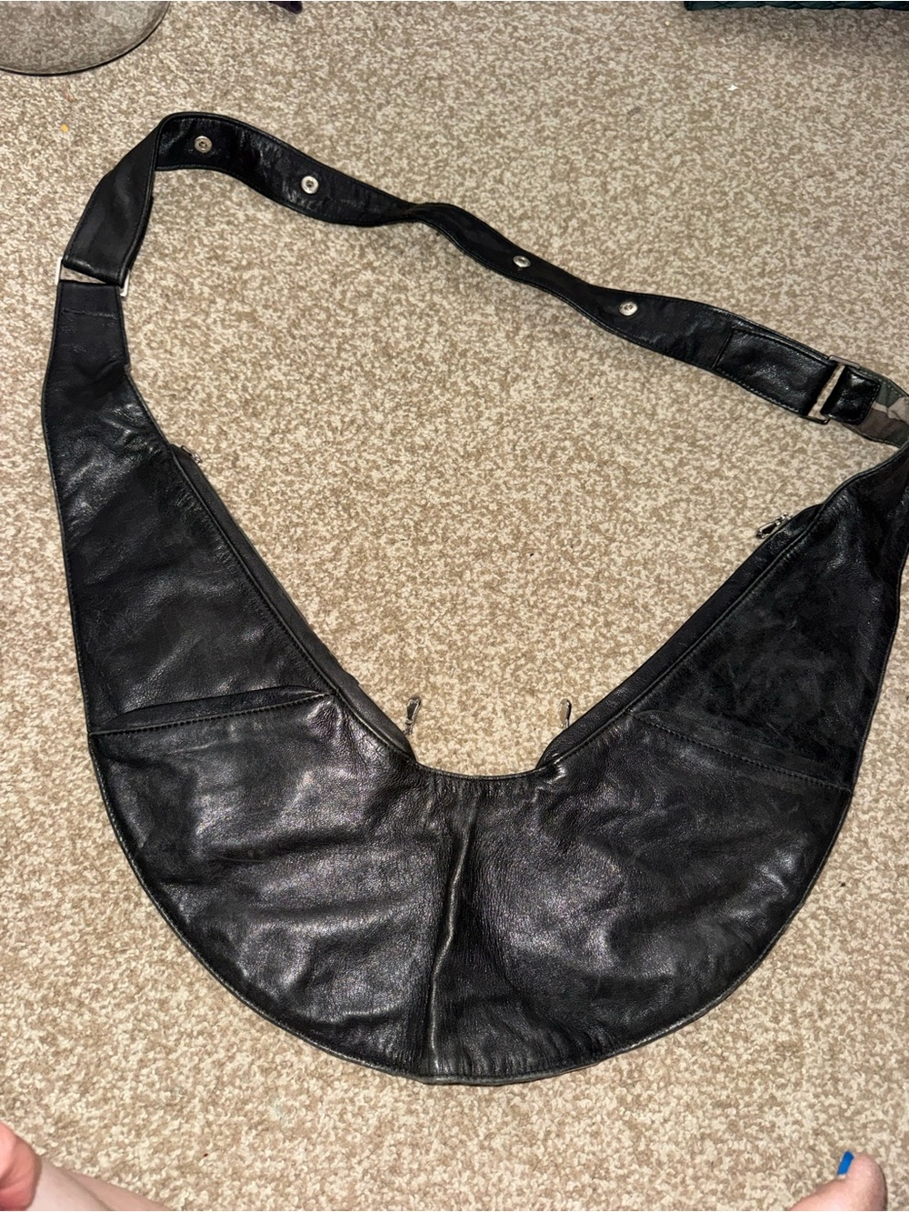 Sash Crossbody Reversible Crossbody Purse - Picture 6 of 10
